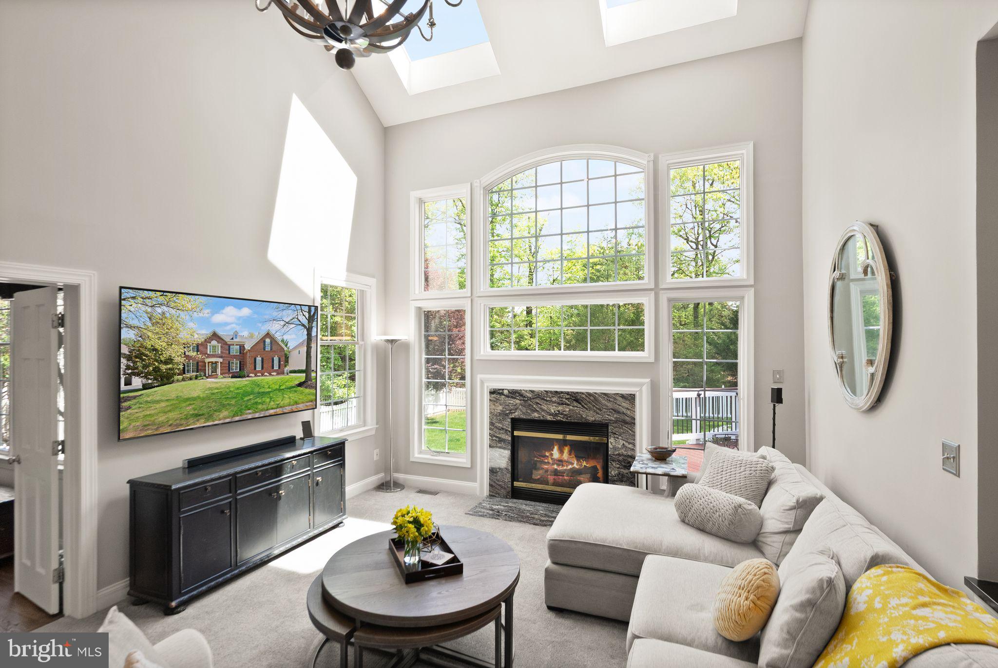 BELMONT COUNTRY CLUB - Residential