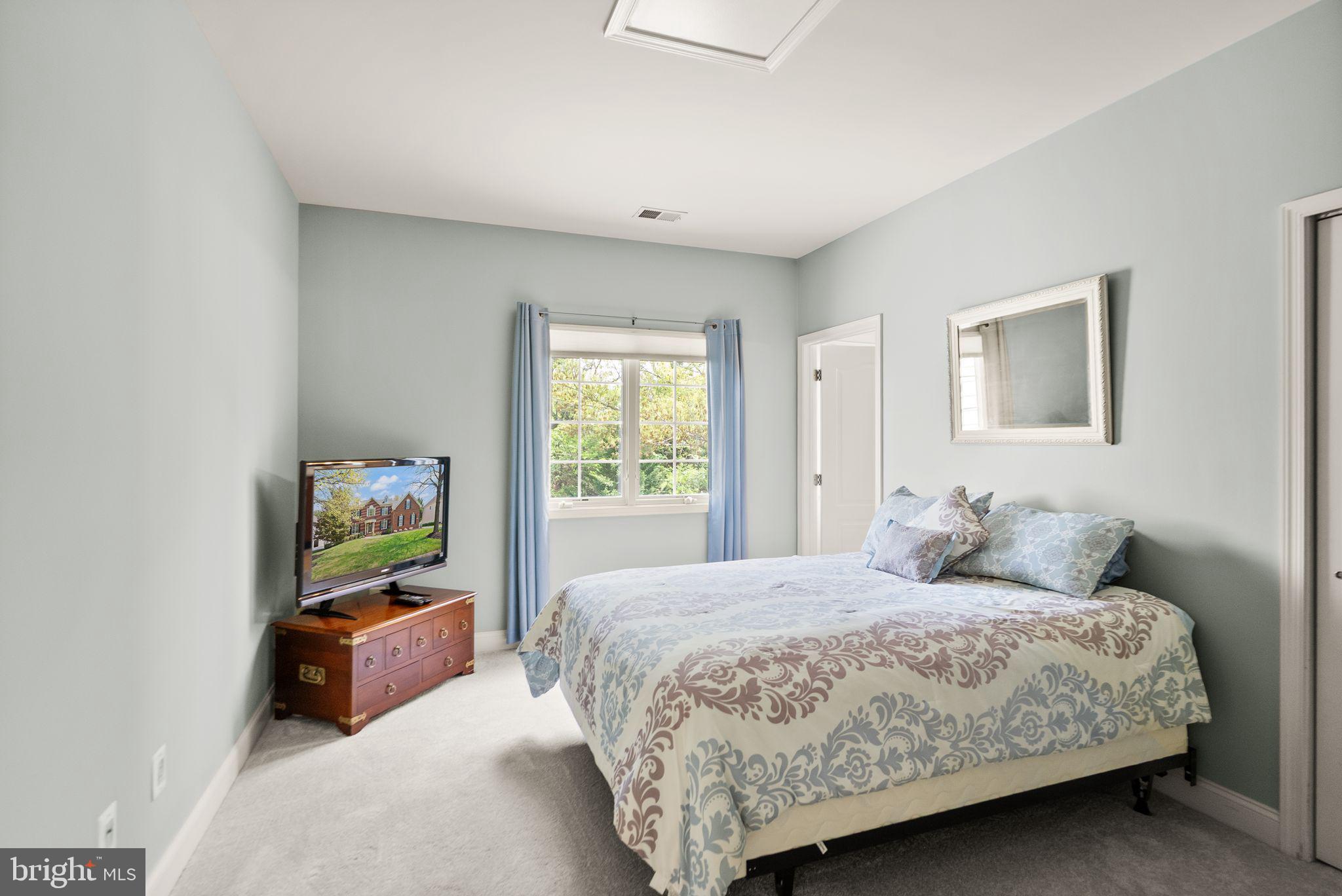 BELMONT COUNTRY CLUB - Residential