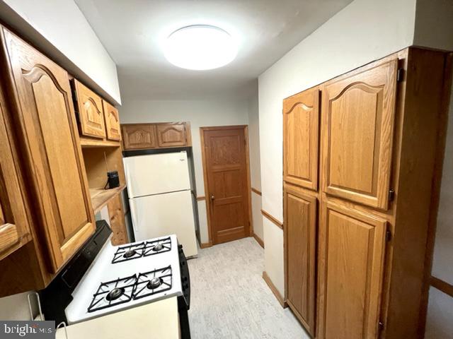 ARUNDEL VILLAGE - Residential