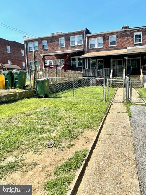 ARUNDEL VILLAGE - Residential