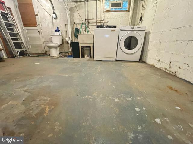 ARUNDEL VILLAGE - Residential