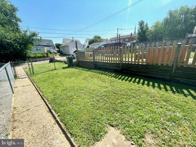 ARUNDEL VILLAGE - Residential