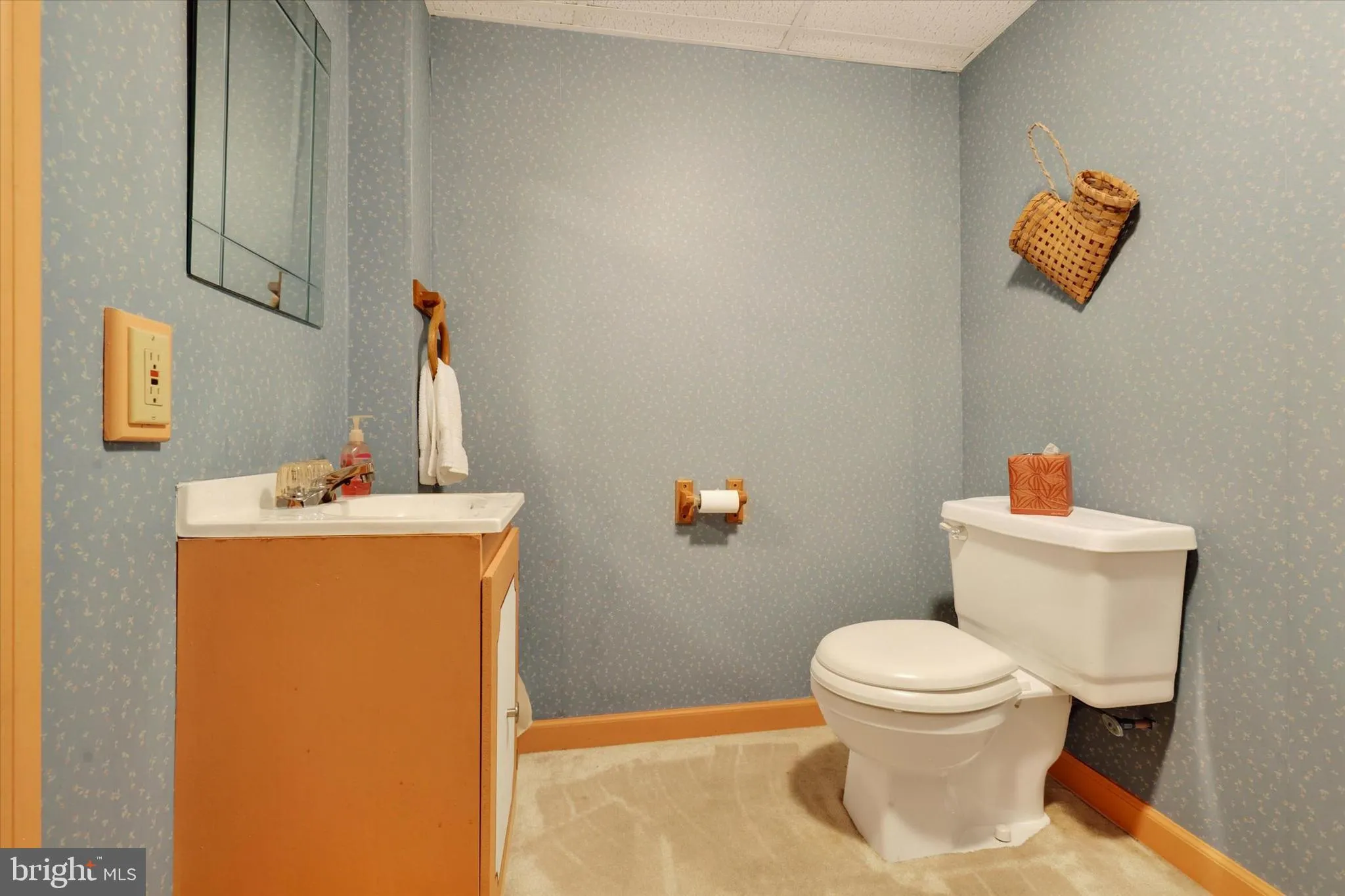 Shippensburg, Pennsylvania 17257, United States, 3 Bedrooms Bedrooms, ,5 BathroomsBathrooms,Residential,Active,174728