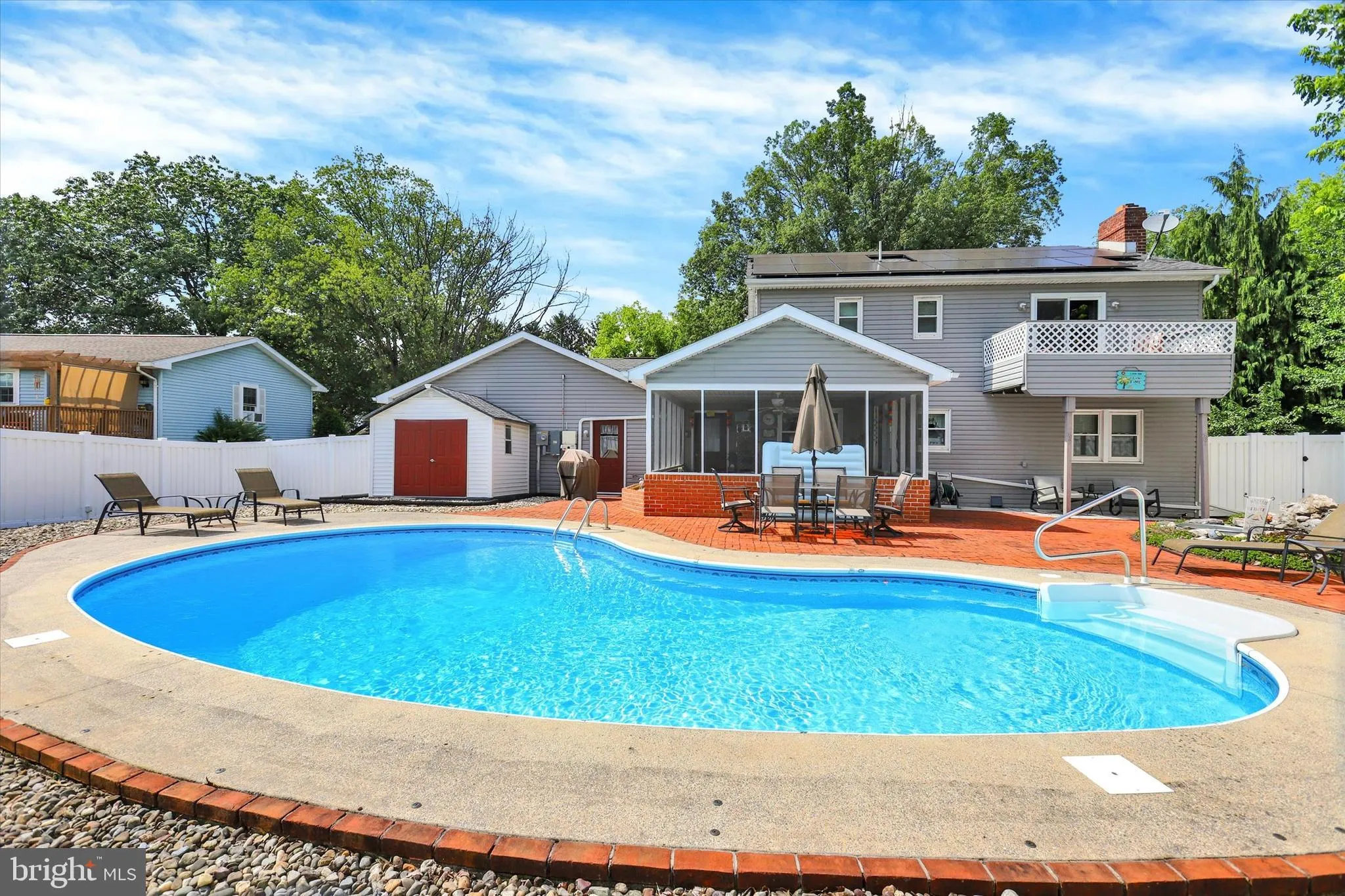 Shippensburg, Pennsylvania 17257, United States, 3 Bedrooms Bedrooms, ,5 BathroomsBathrooms,Residential,Active,174728