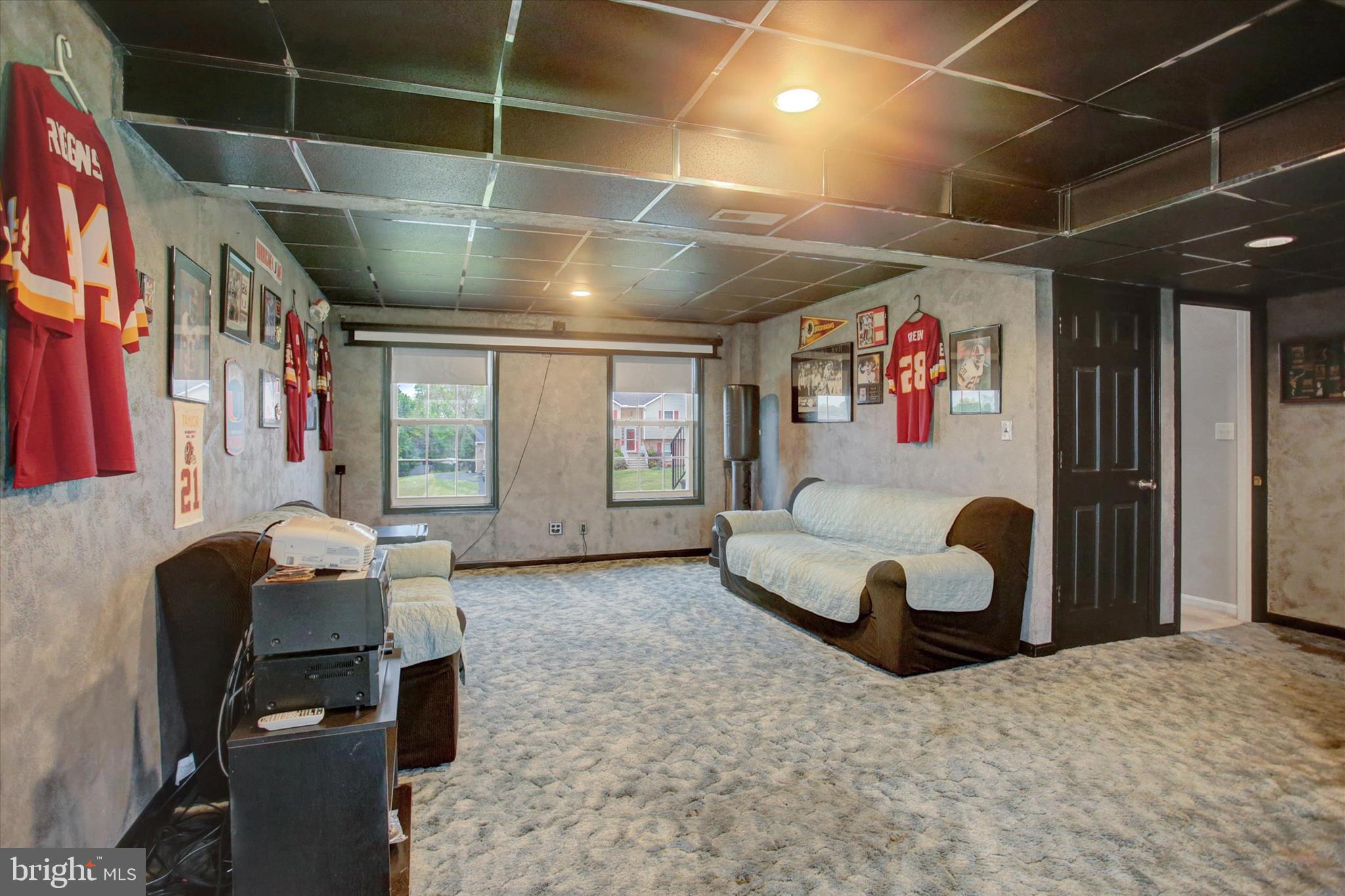 NOTTINGHAM MEADOWS - Residential