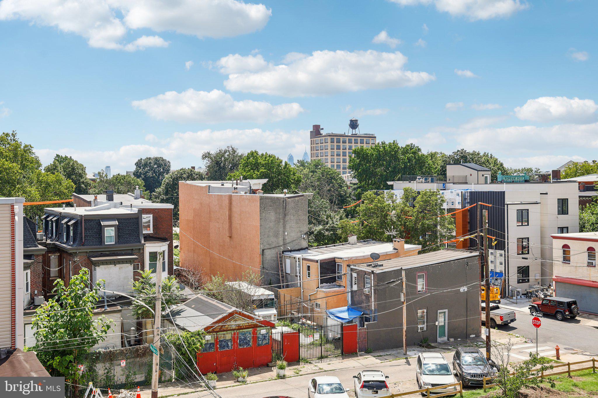 NORRIS SQUARE - Residential