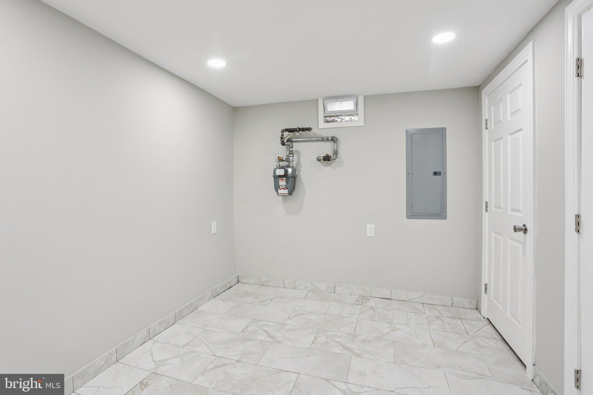 NORRIS SQUARE - Residential