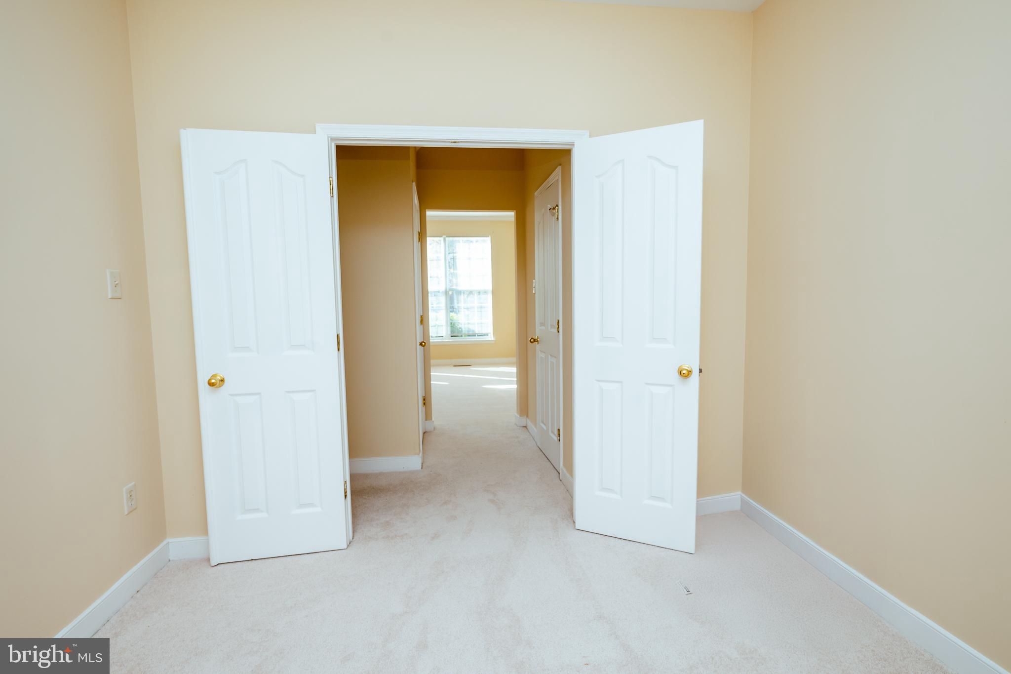 HUNTERS BROOKE SUB - Residential