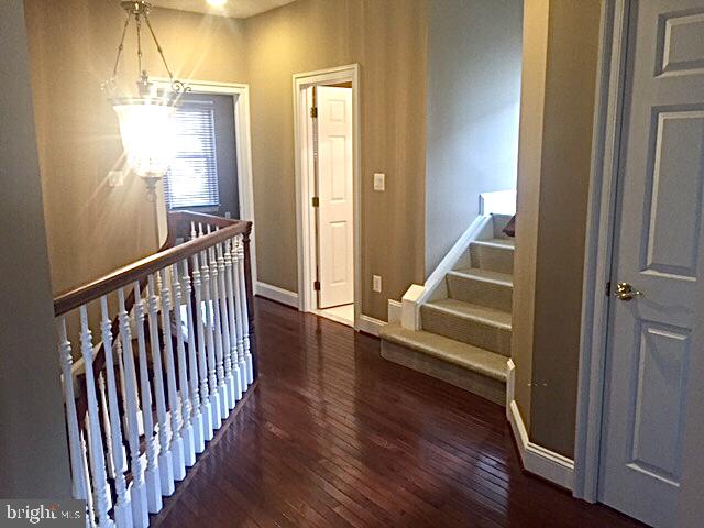 RIVER CREEK - Residential Lease