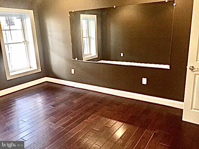 RIVER CREEK - Residential Lease