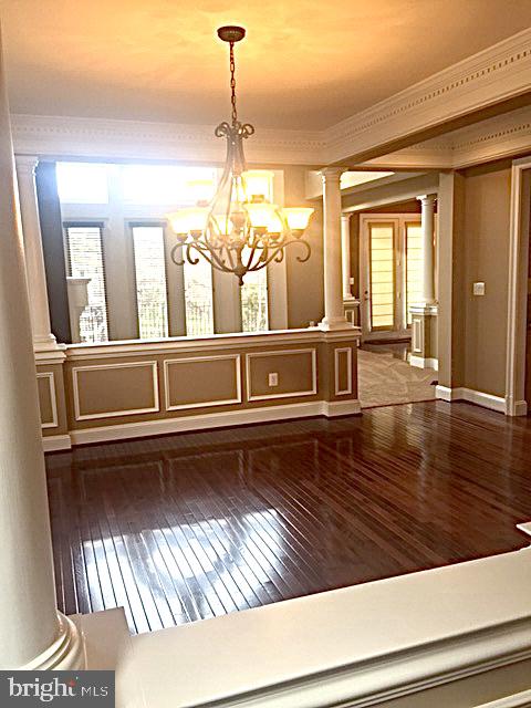 RIVER CREEK - Residential Lease