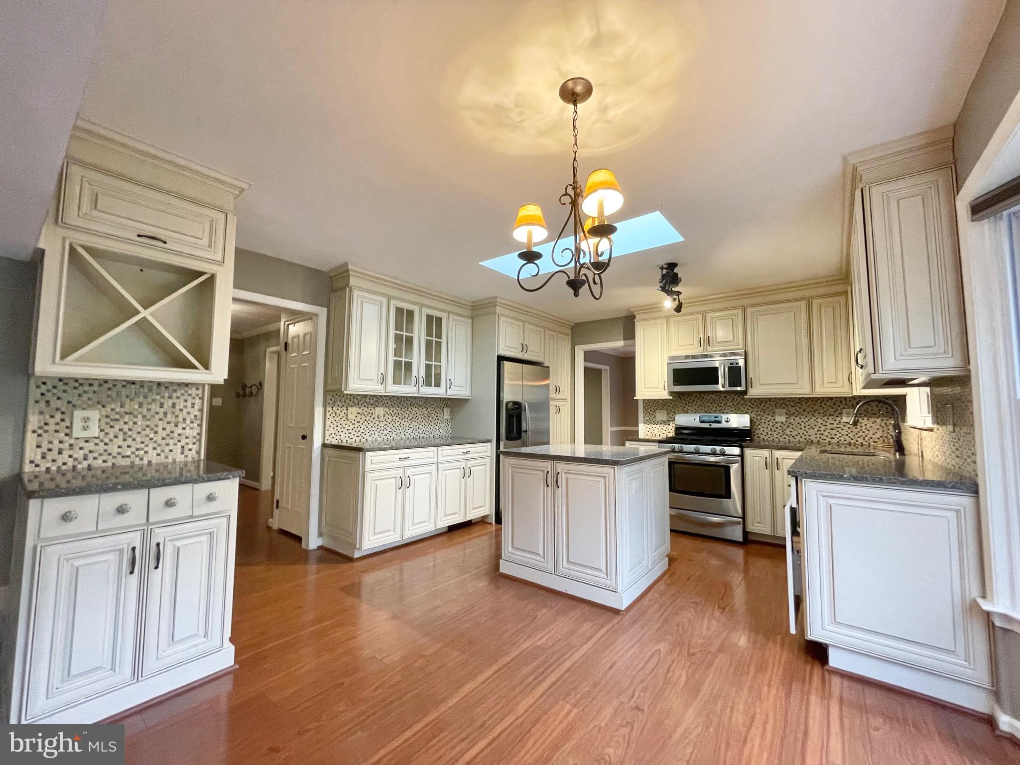 5913 CLERMONT LANDING COURT
