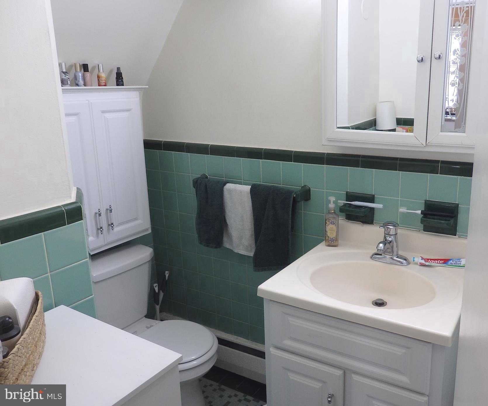 DREXEL HILL - Residential Income