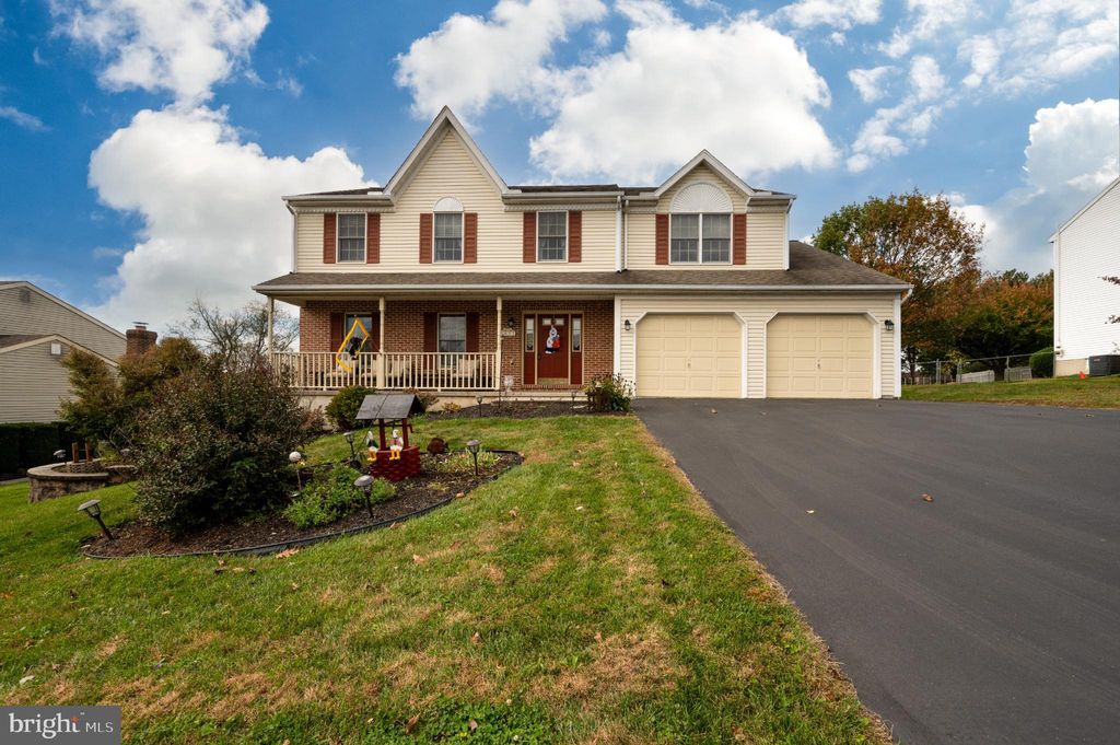 Photo of 1052 Boeshore Circle, READING, PA 19605 (MLS # PABK2064560)
