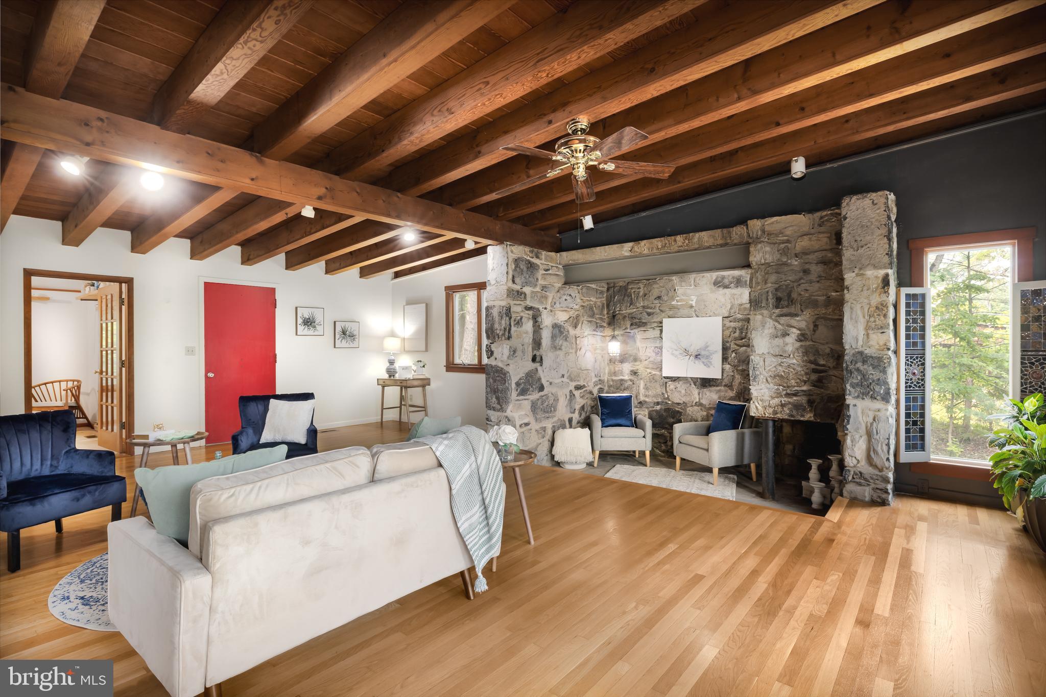 SHANNONDALE - Residential