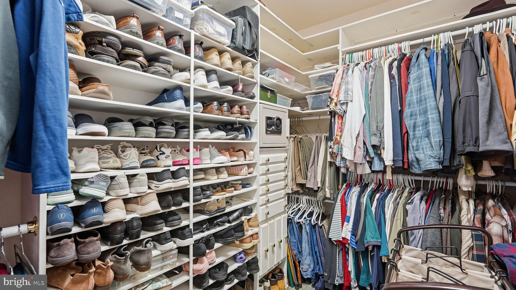 CABIN POINT - Residential