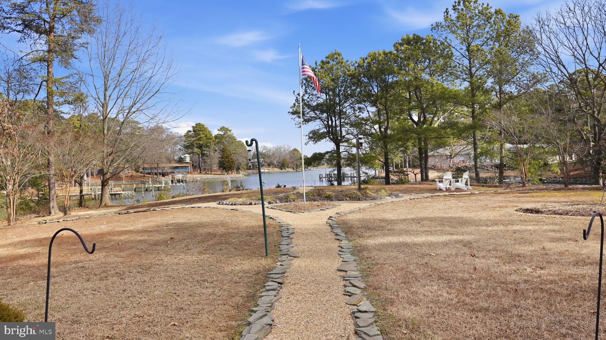 CABIN POINT - Residential