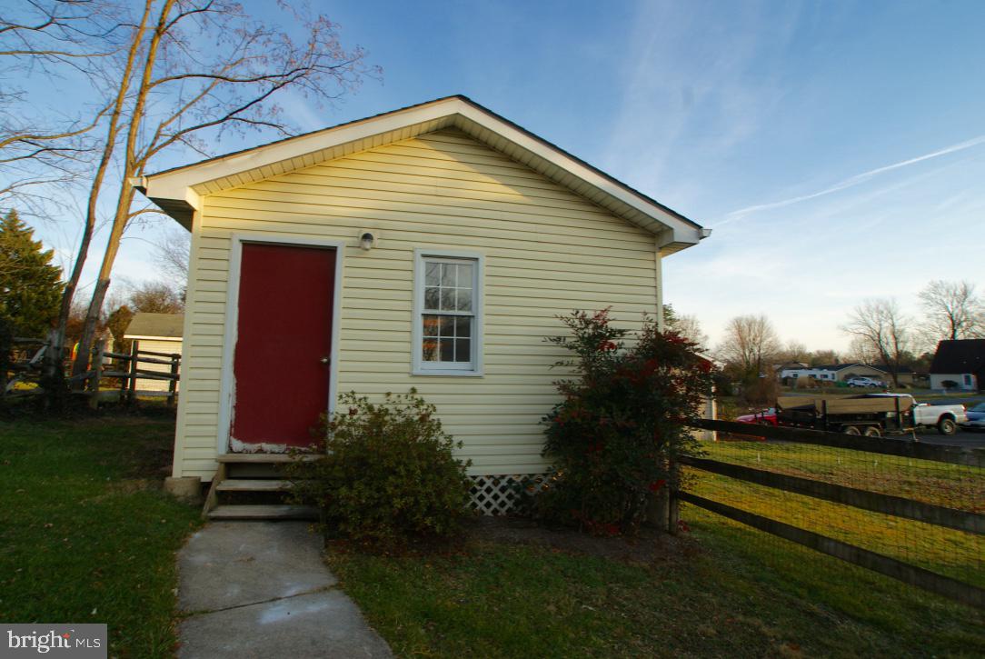 PEMBRIDGE HEIGHTS - Residential Lease