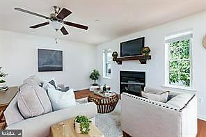 THOMPSON FARMS - Residential