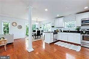 THOMPSON FARMS - Residential