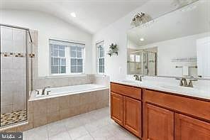 THOMPSON FARMS - Residential