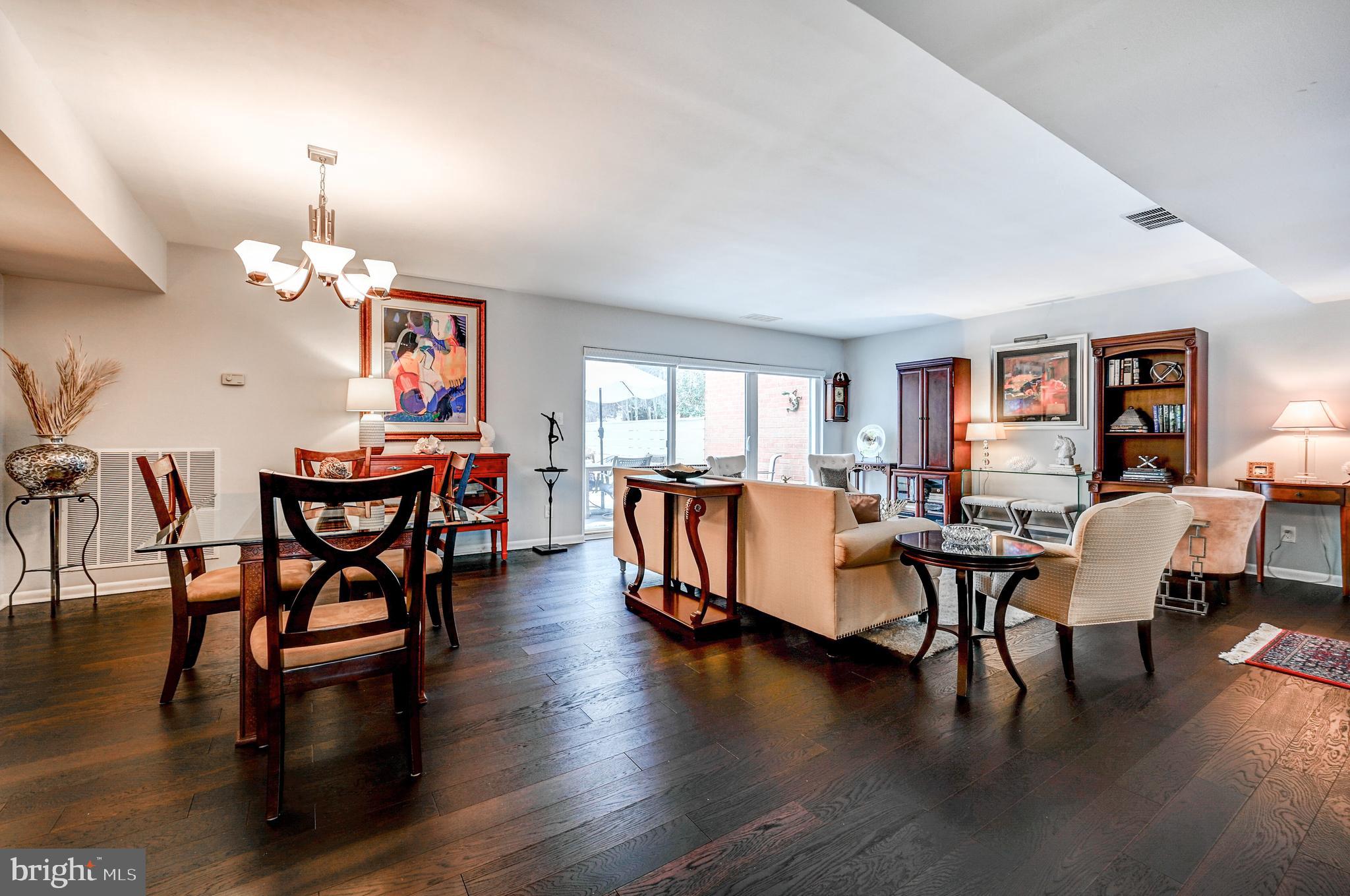 DEERFOX - Residential