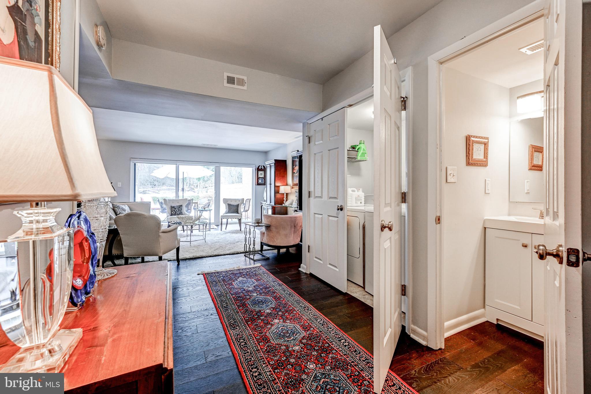 DEERFOX - Residential