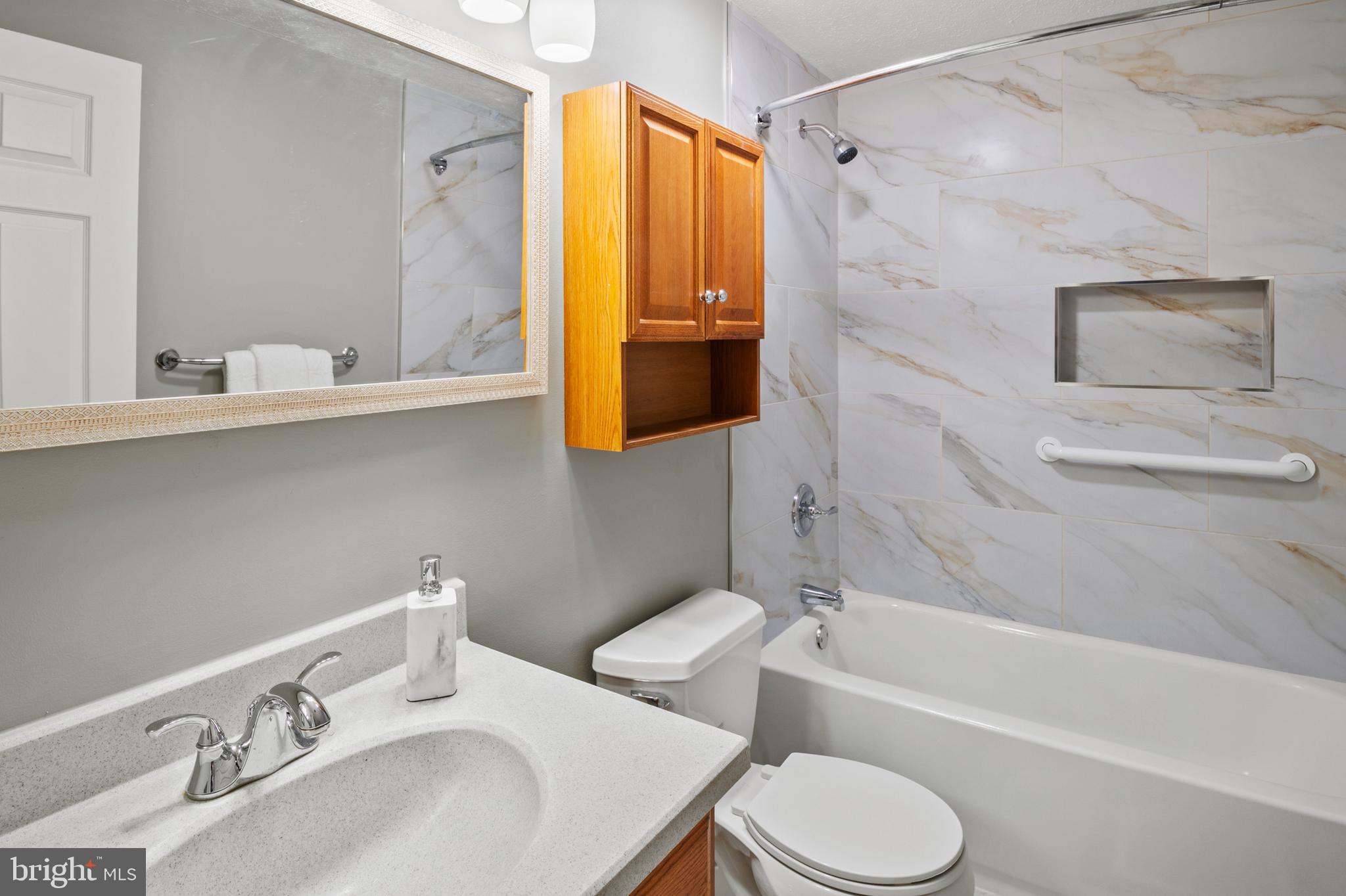 PEACHWOOD - Residential