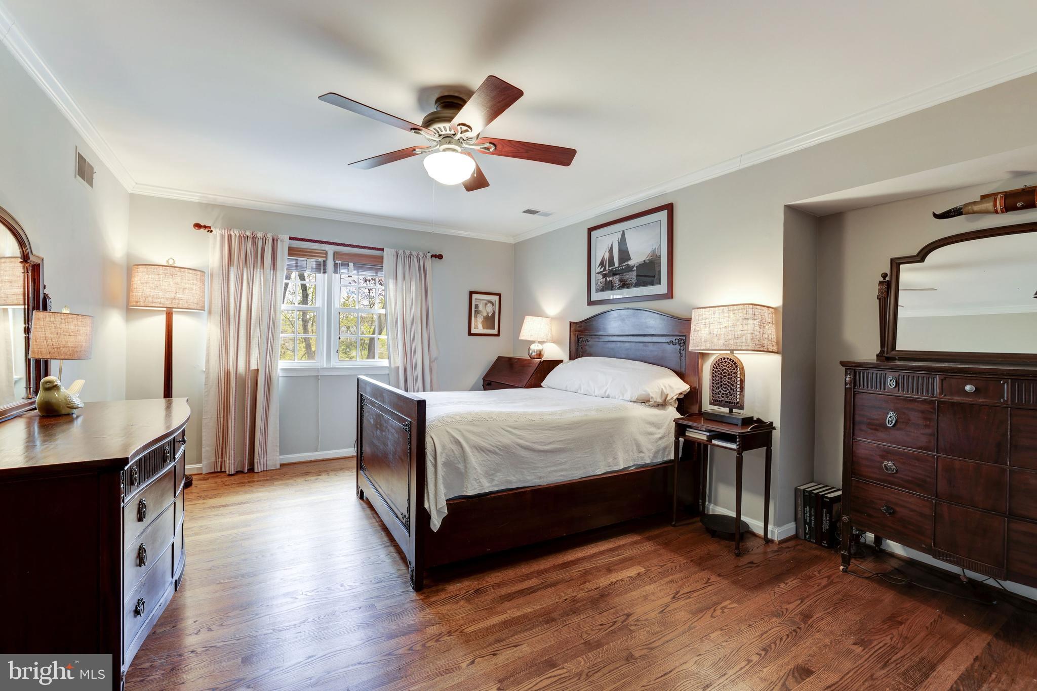 SAVILE MANOR - Residential