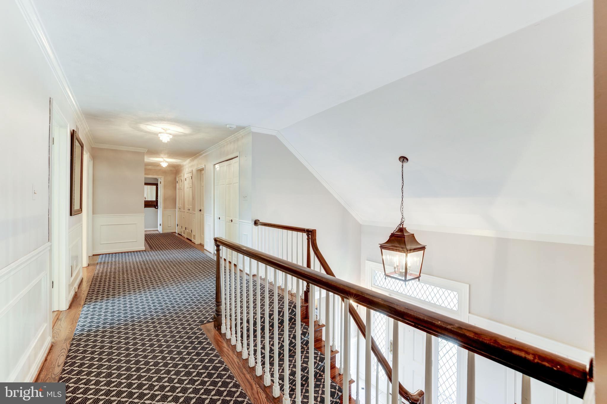 SAVILE MANOR - Residential