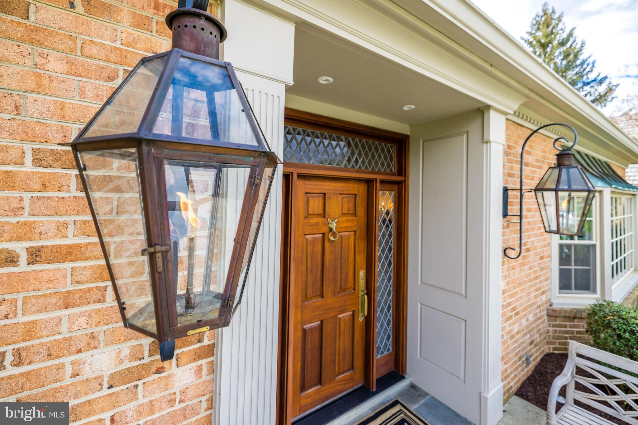 SAVILE MANOR - Residential