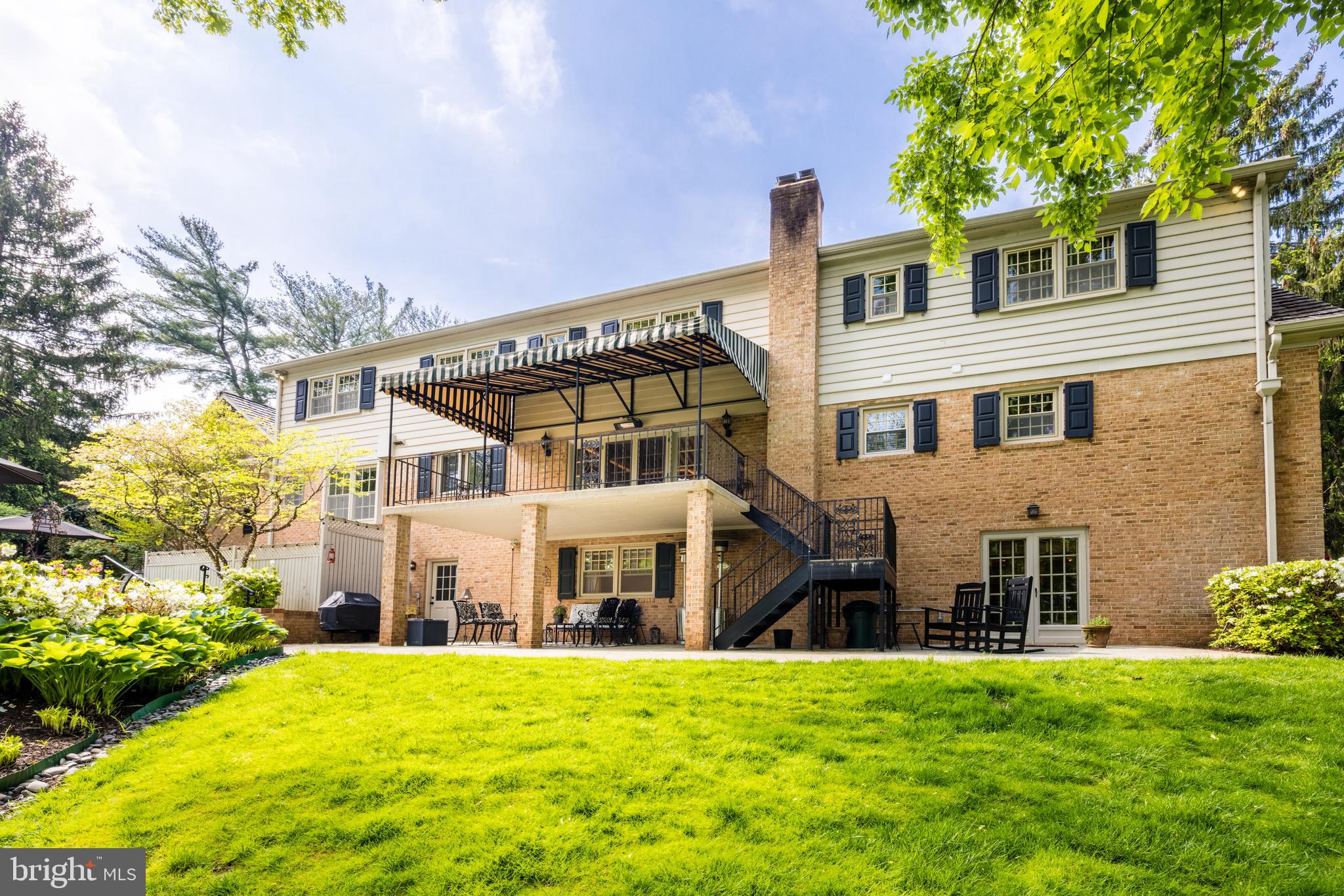 SAVILE MANOR - Residential