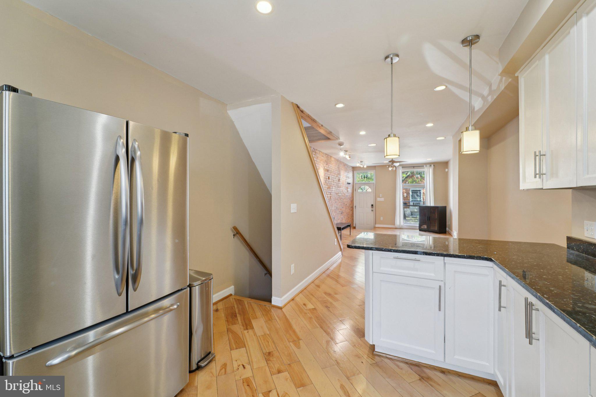 HIGHLANDTOWN - Residential