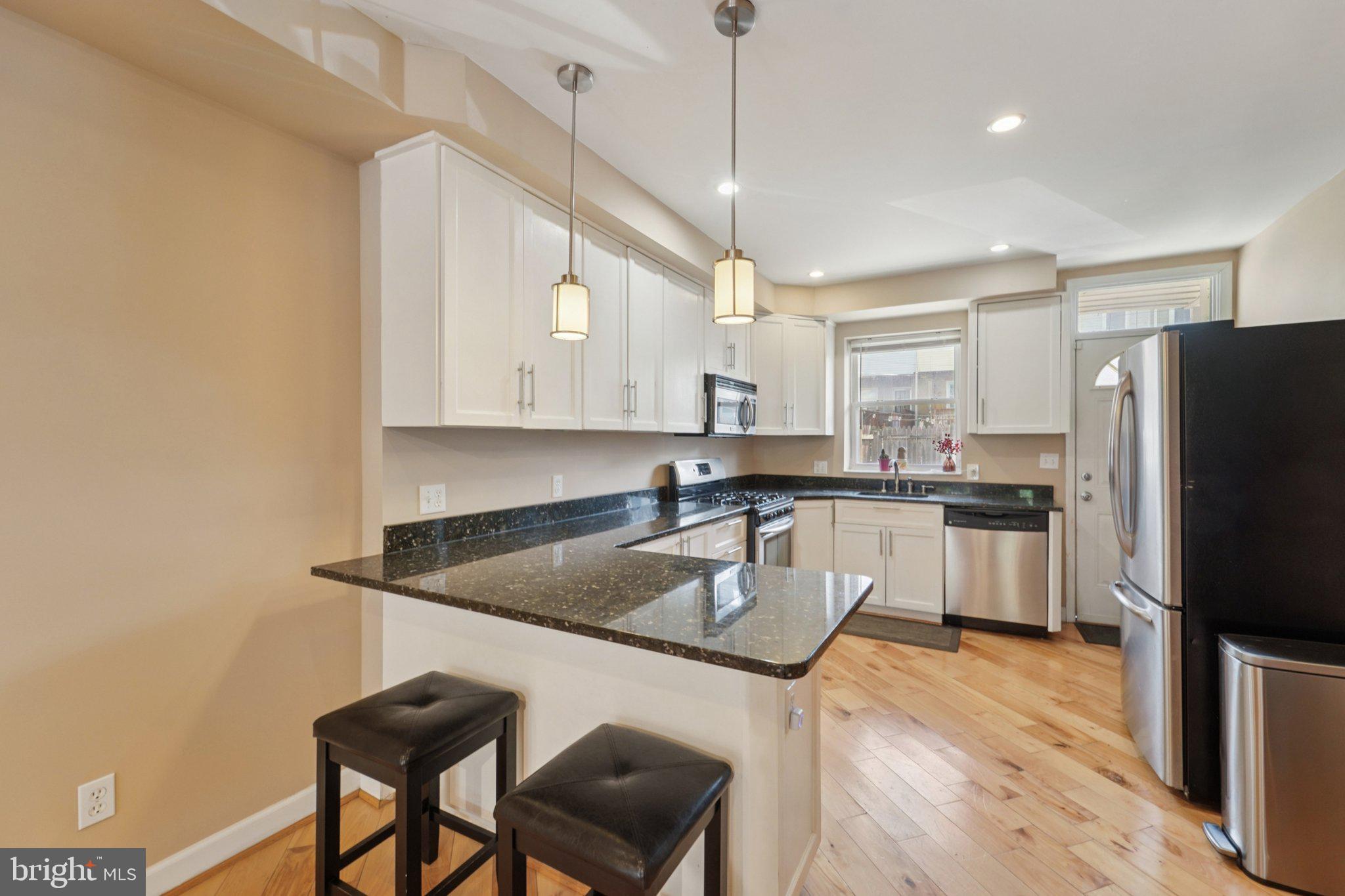 HIGHLANDTOWN - Residential