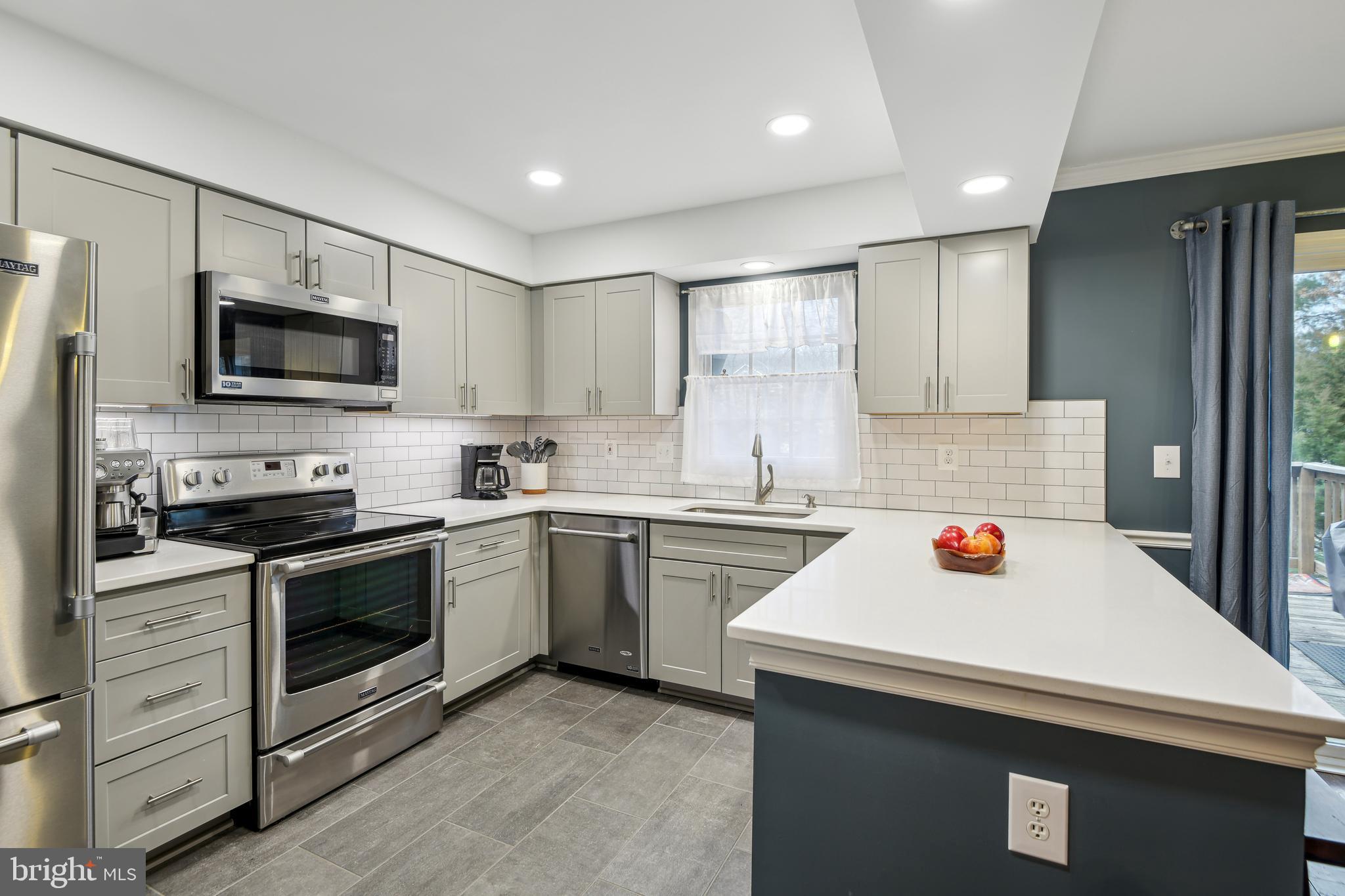 BOWLING BROOK FARMS - Residential