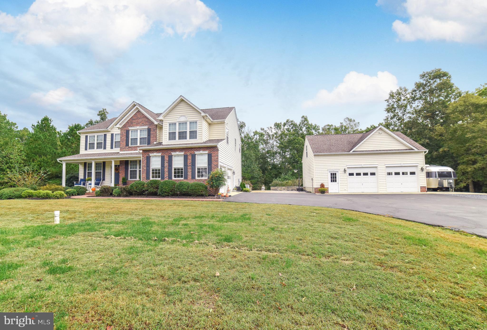 ARROWHEAD - Residential