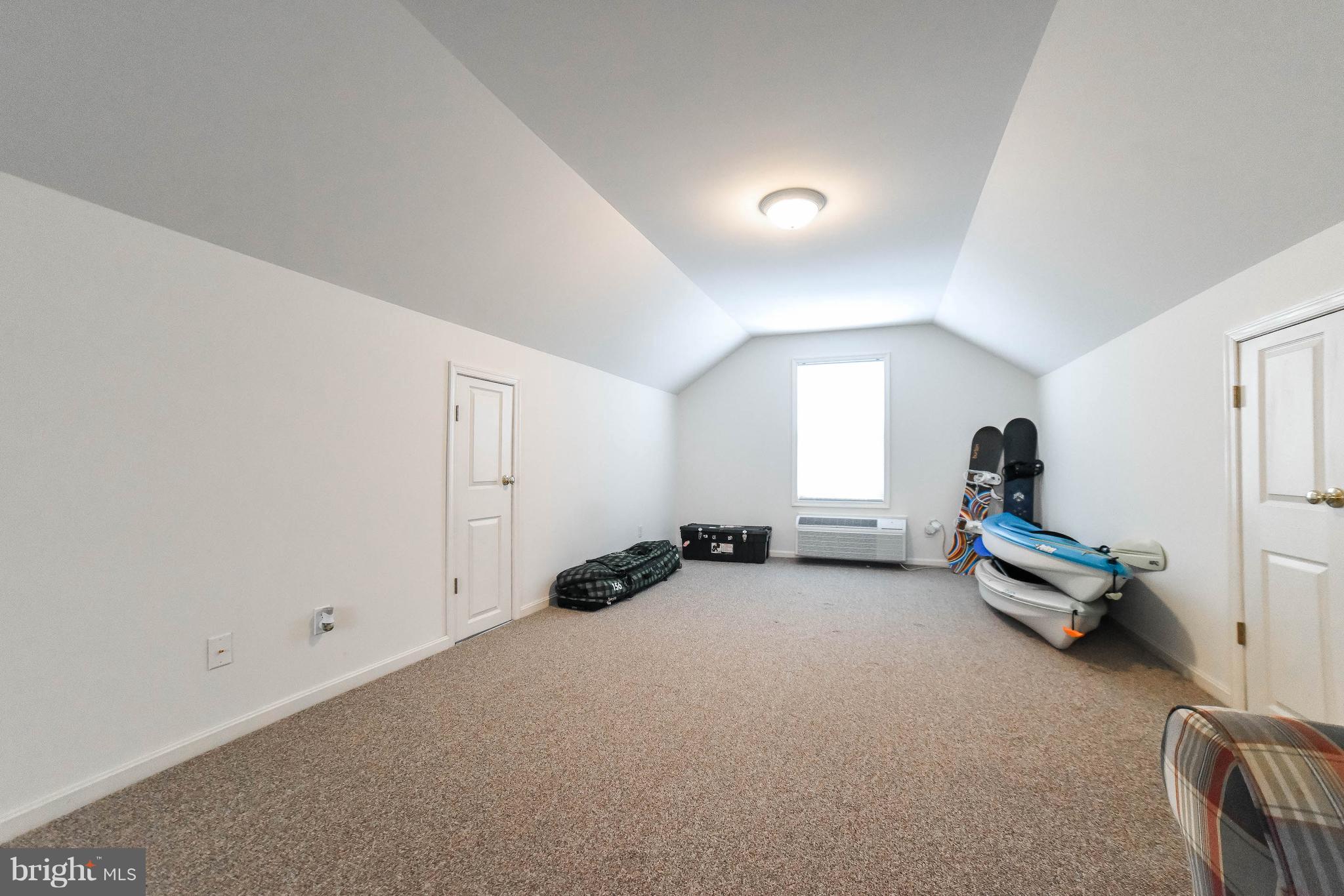 ARROWHEAD - Residential