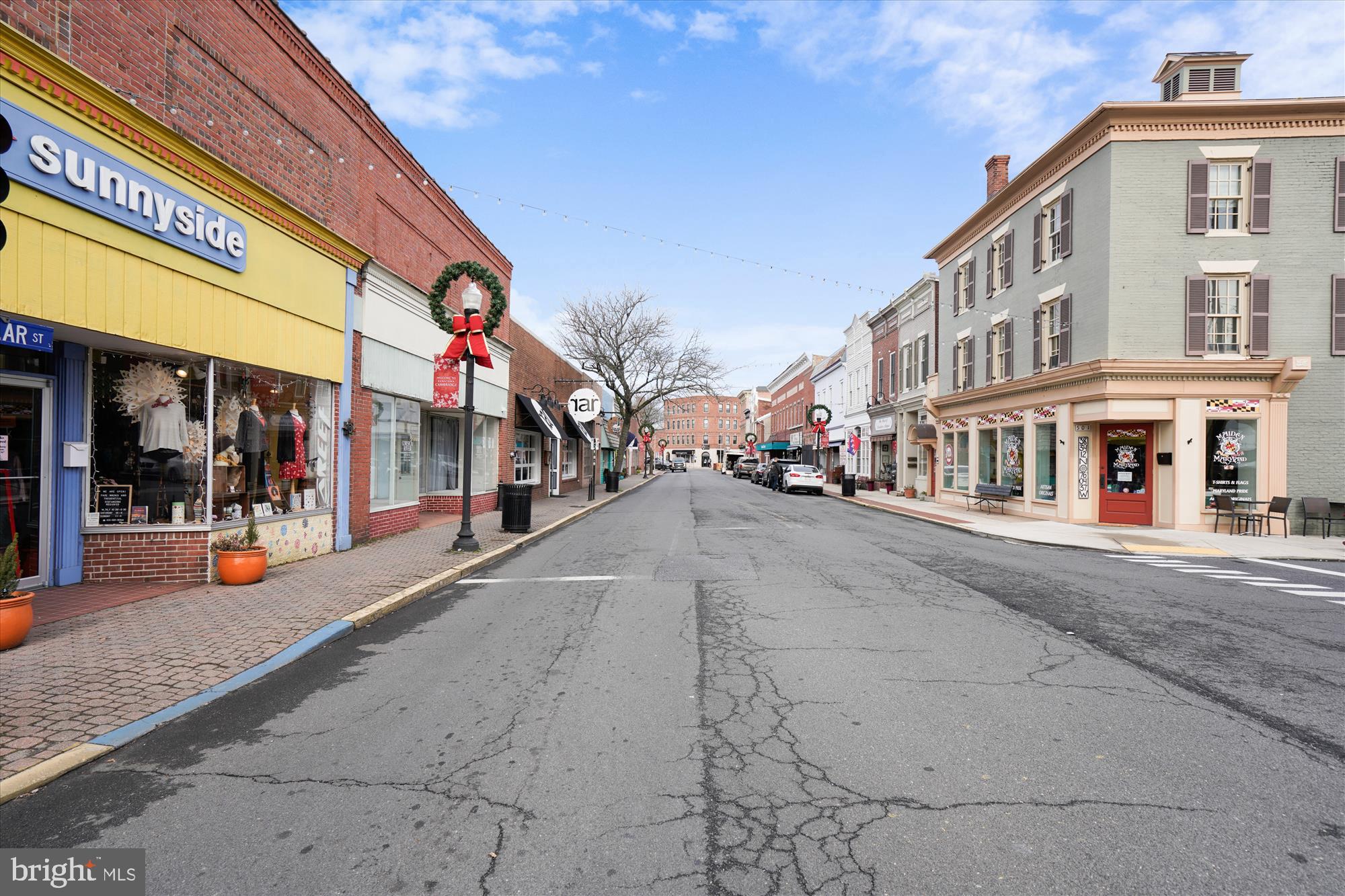 HISTORIC DISTRICT - WEST END - Residential