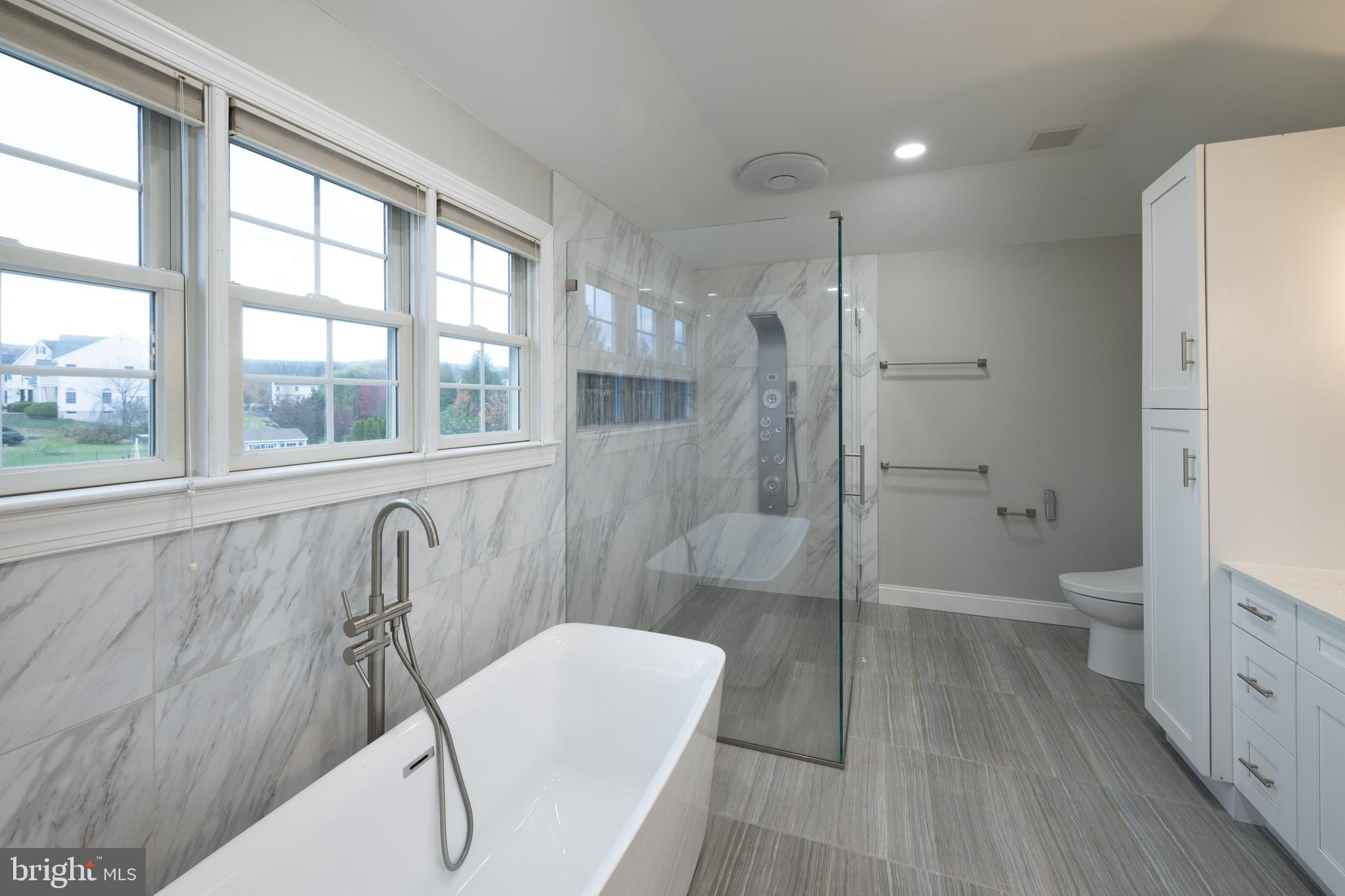 SUNRISE VALLEY - Residential