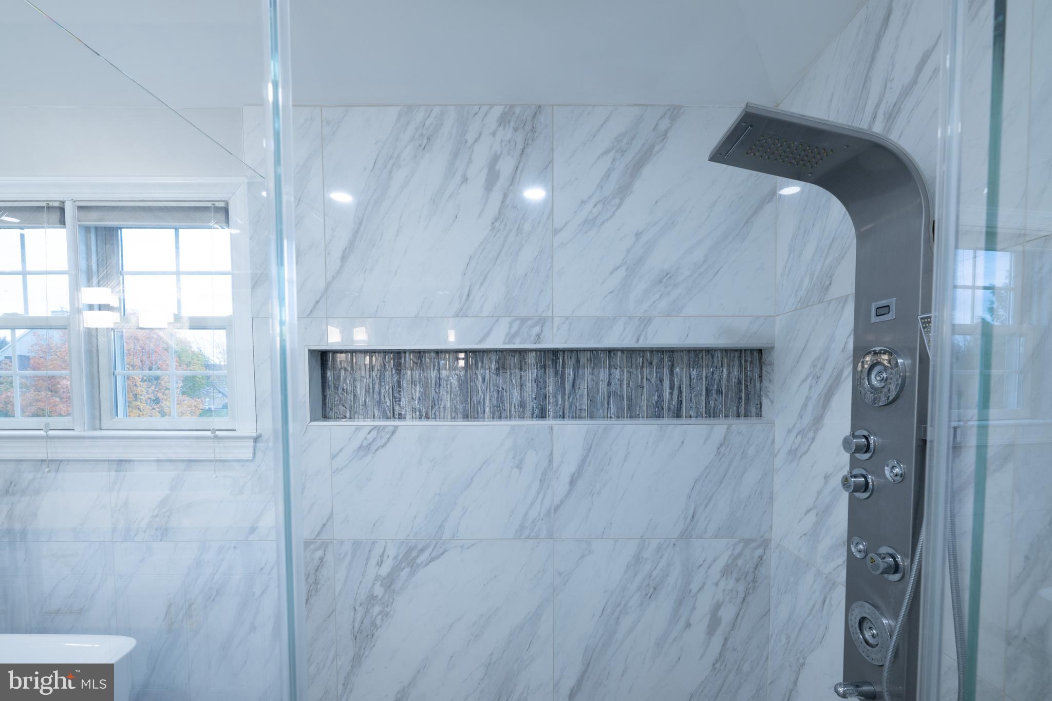 SUNRISE VALLEY - Residential