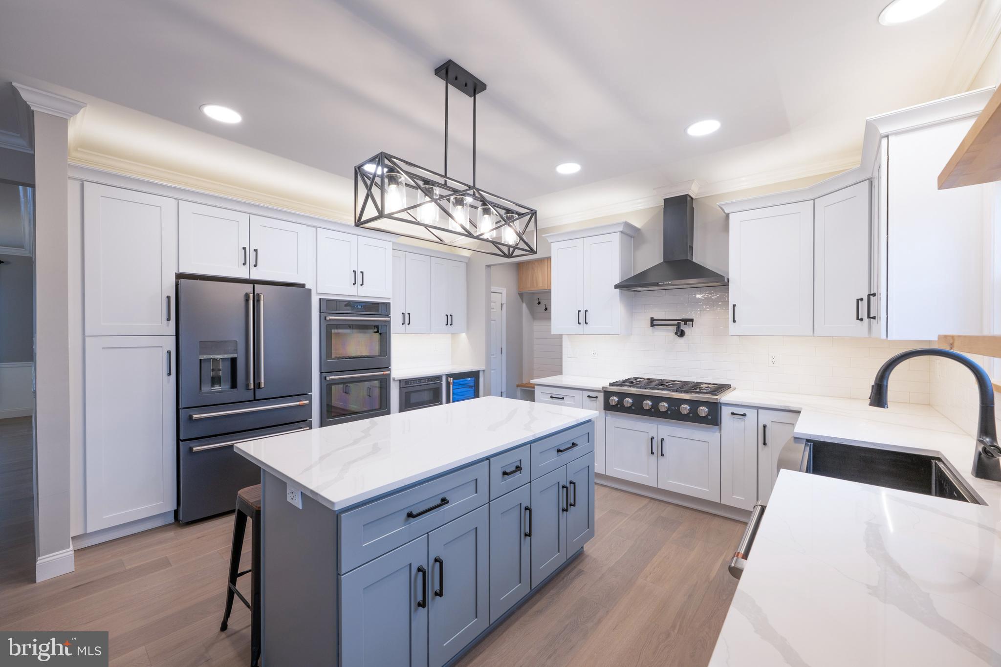 SUNRISE VALLEY - Residential