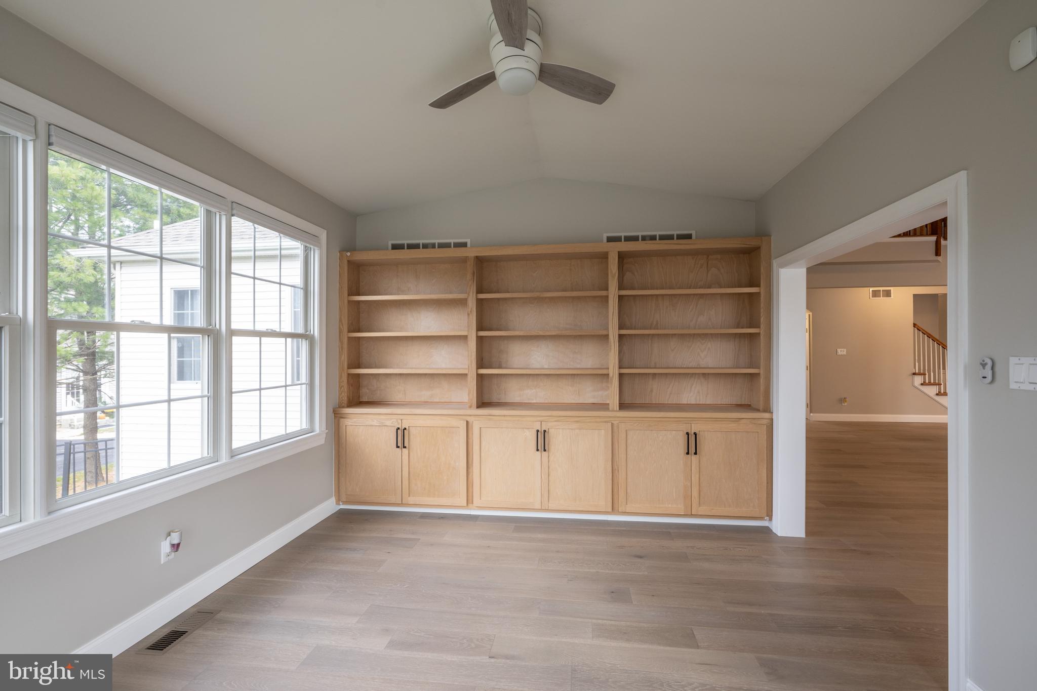 SUNRISE VALLEY - Residential