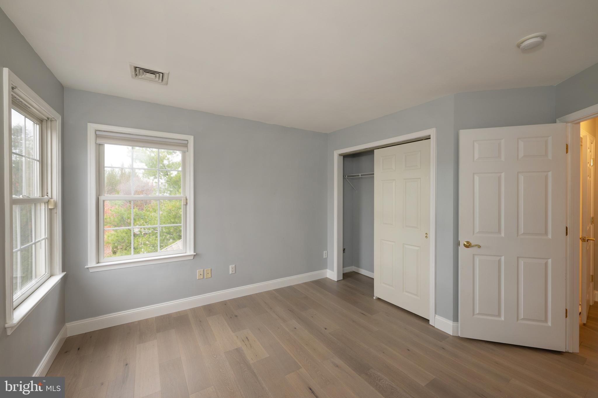 SUNRISE VALLEY - Residential