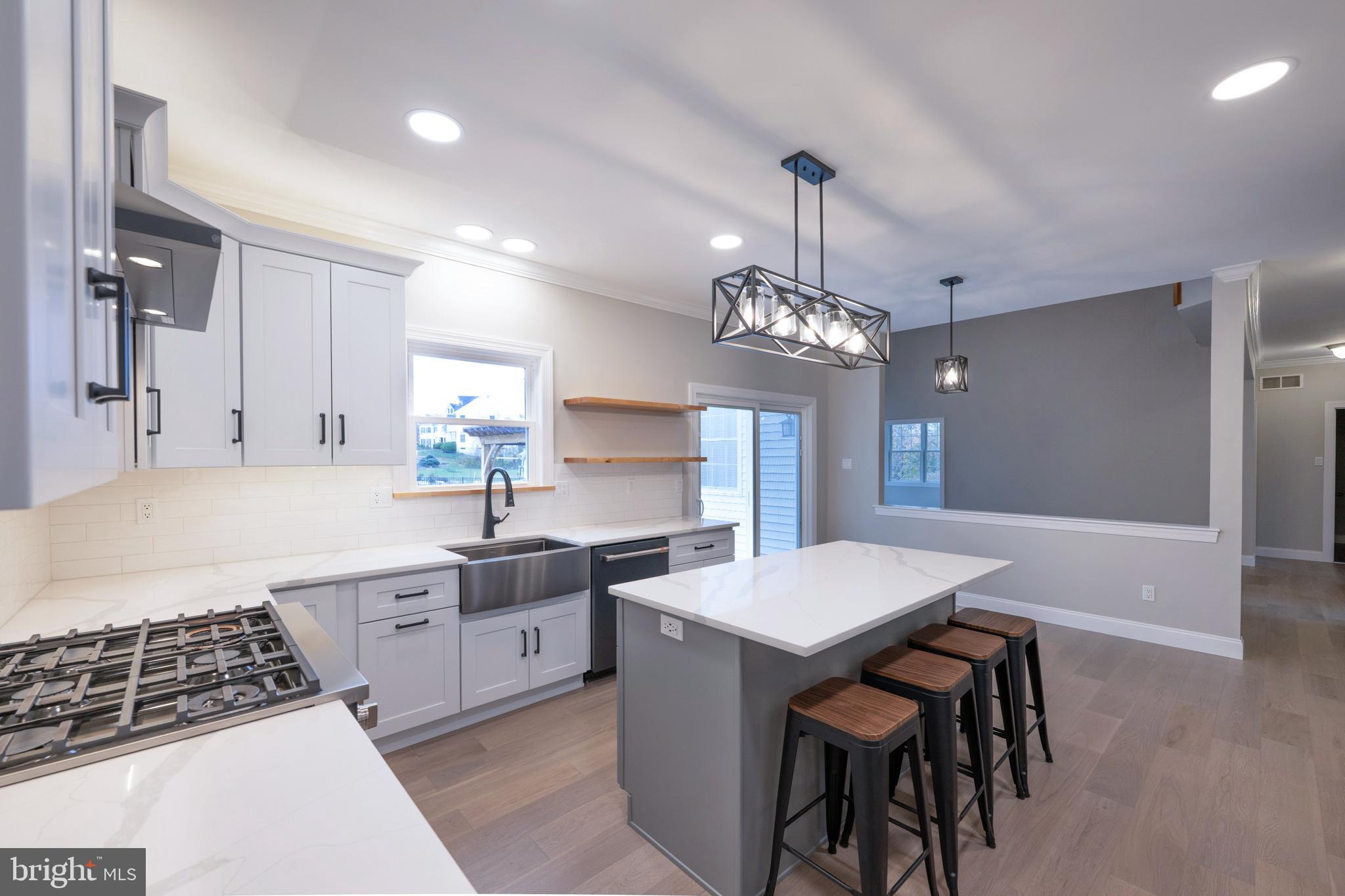 SUNRISE VALLEY - Residential