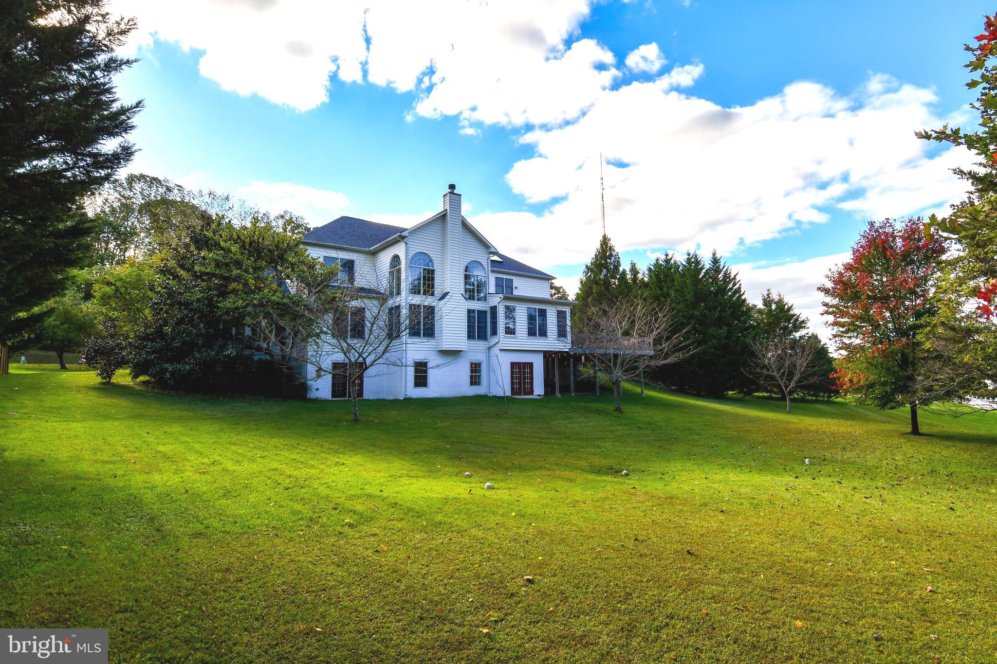 EAGLE POINTE - Residential