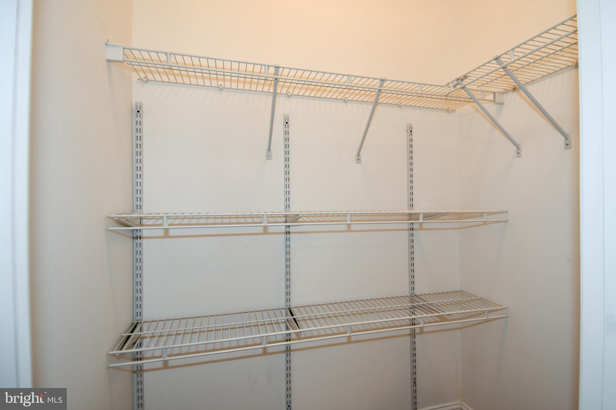 EAGLE POINTE - Residential