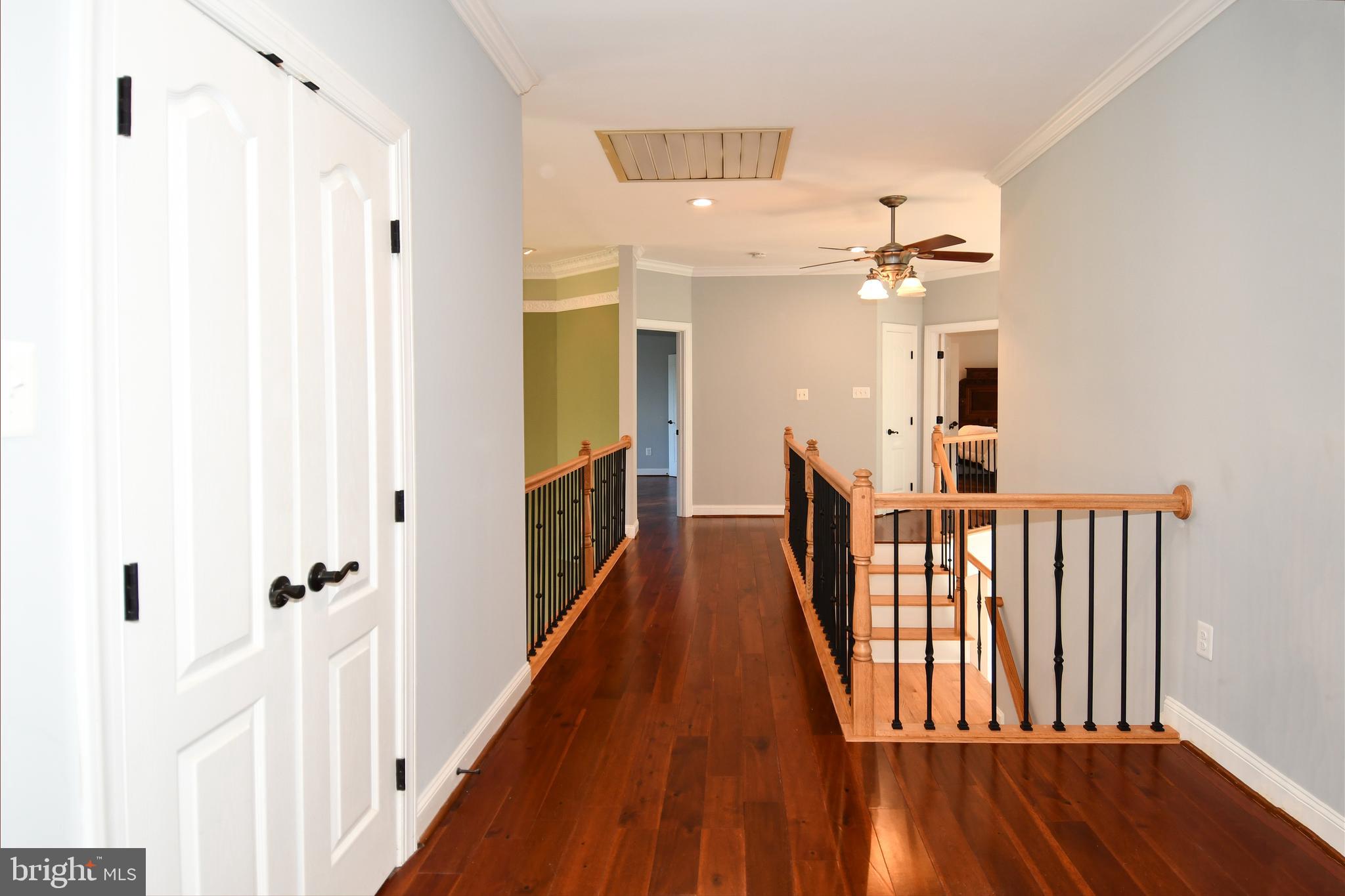 EAGLE POINTE - Residential