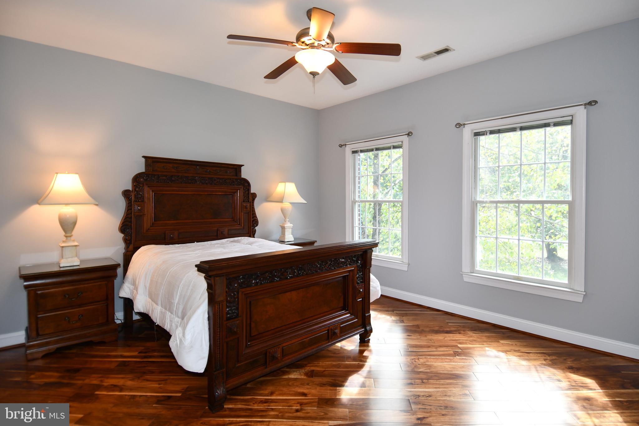 EAGLE POINTE - Residential