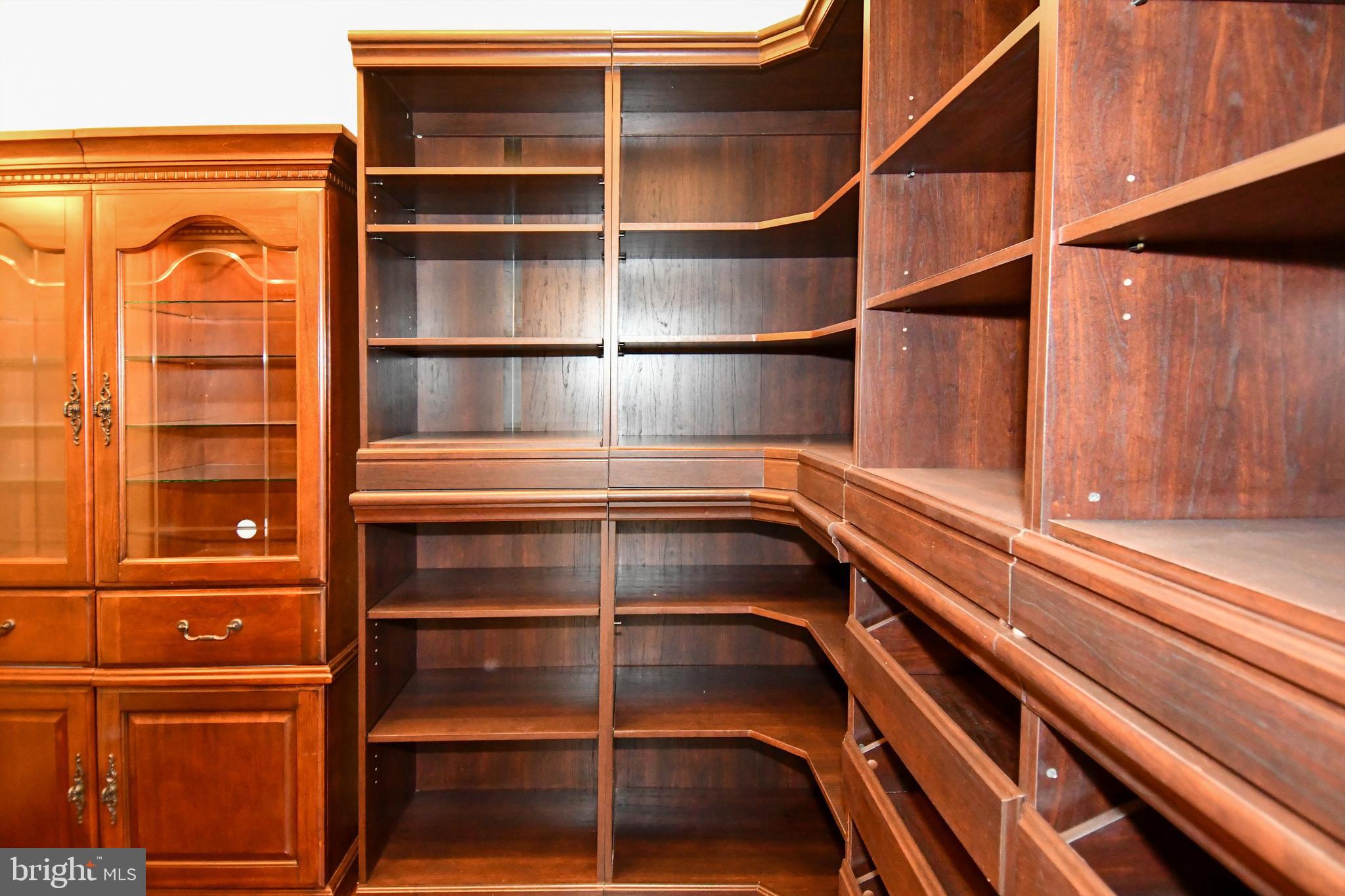 EAGLE POINTE - Residential