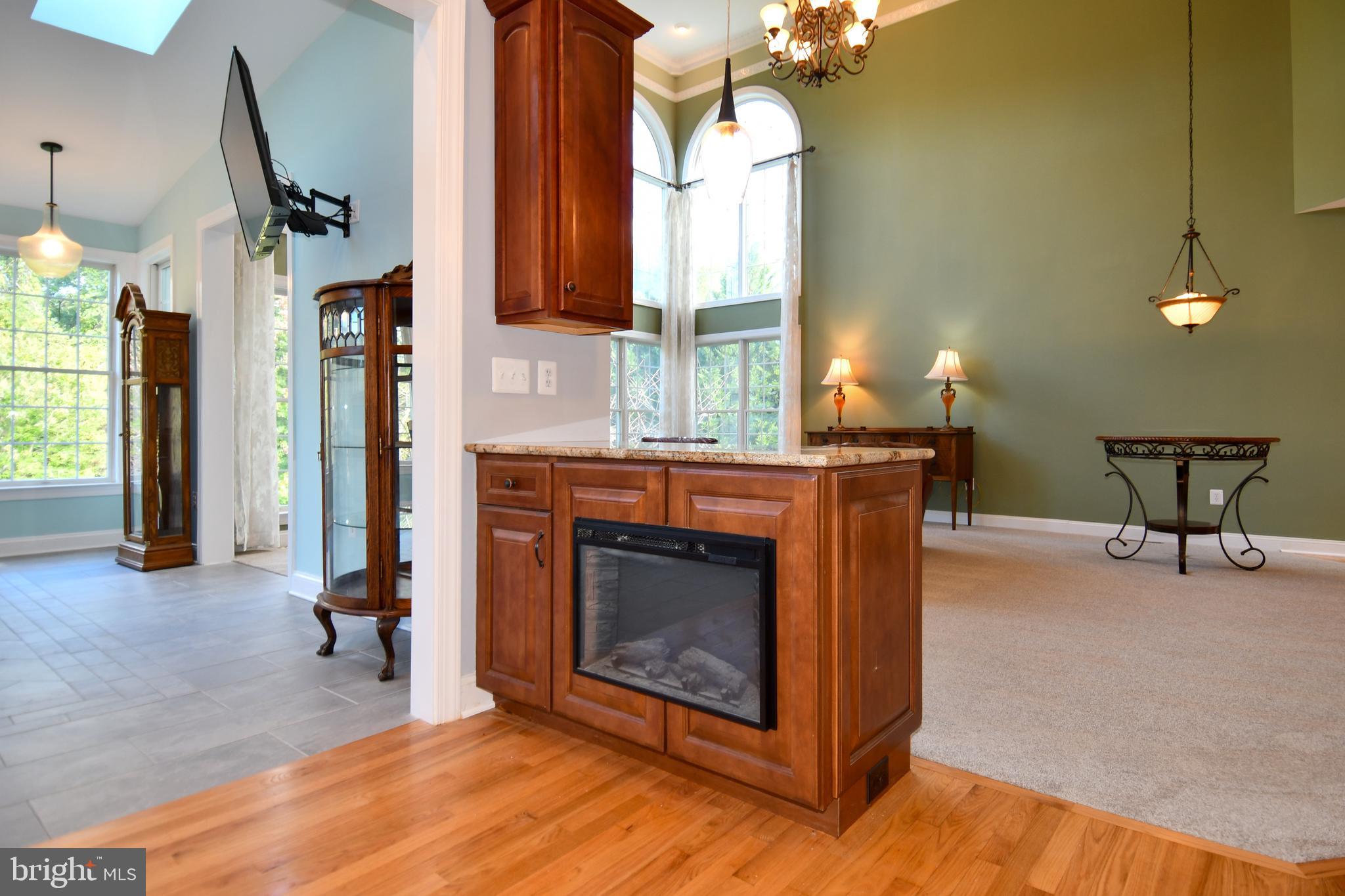 EAGLE POINTE - Residential